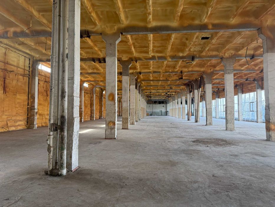 Оренда складу 2500 м², Вишенька, ліфт, 400–500 кВт, світло