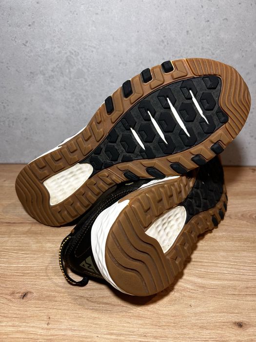 Sneakersy New Balance 410 Trail 45,5