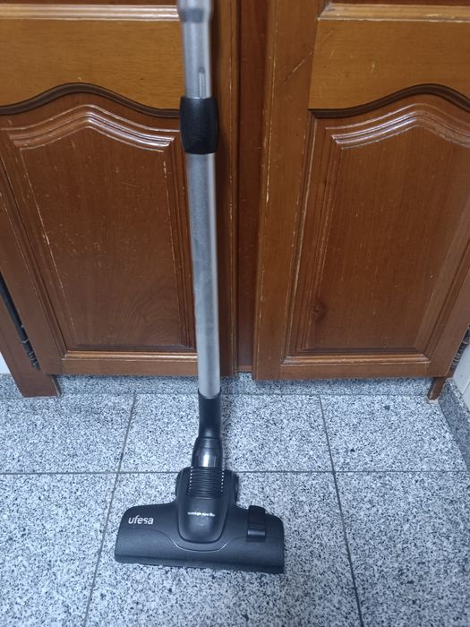 Aspirador UFESA a água