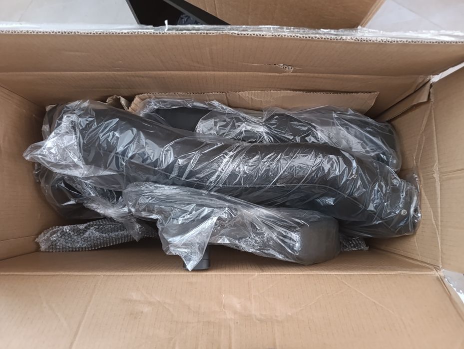 Cadeira gaming Alpha Gamer Sirius Preta (na caixa/3 anos garantia)