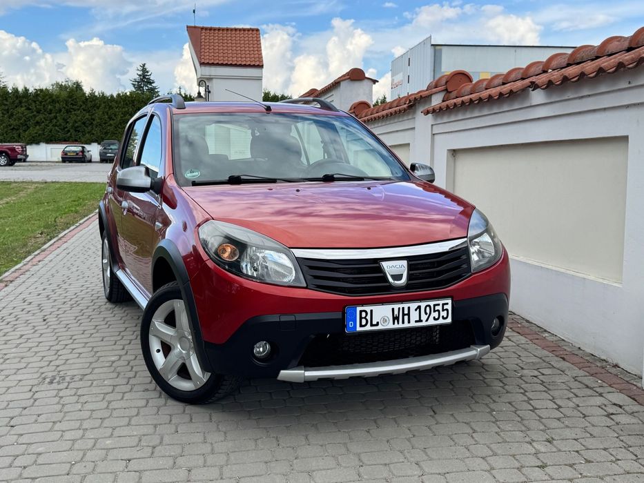 Dacia Sandero 1.6 MPI benzyna klima  niski przebieg