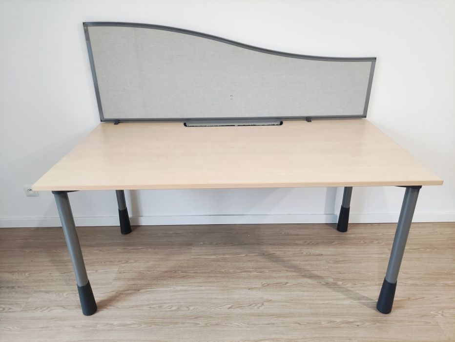 Biurko 160x80cm Kinnarps regulowane