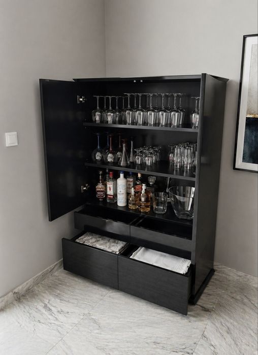 Móvel Bar / Aparador Design Moderno – Preto Lacado e Espelhado