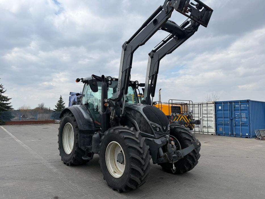 Valtra N174  Valtra N174