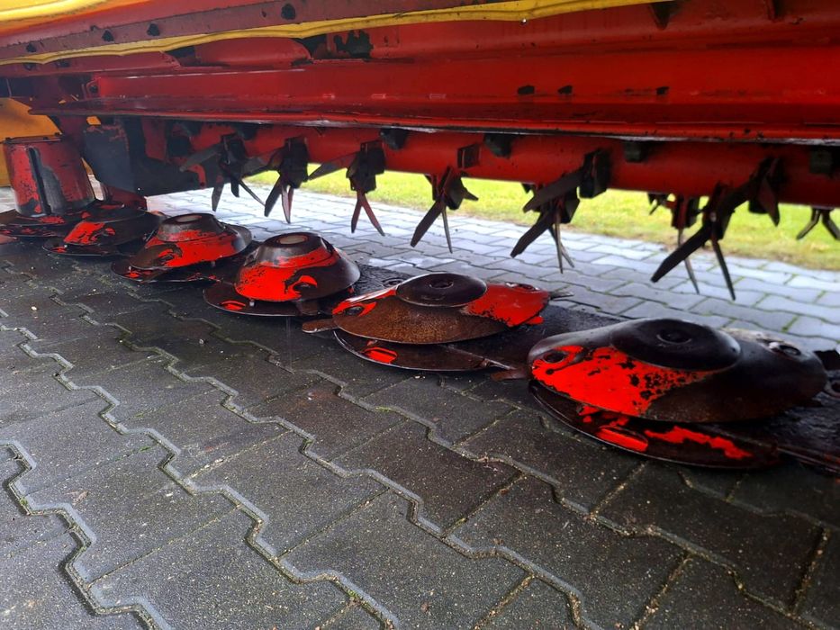 Kosiarka dyskowa Pottinger Novacat 302ED