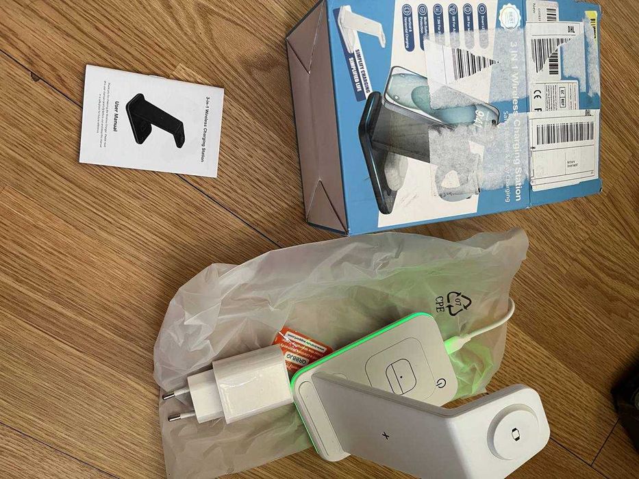 Бездротова зарядка 3-в-1 | Wireless Charging Station | 15W