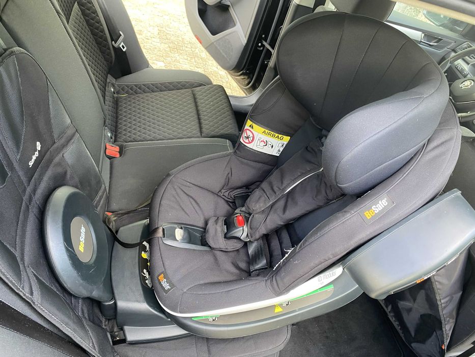 Cadeira Auto ISOFIX BeSafe iZi Modular i-Size + Base