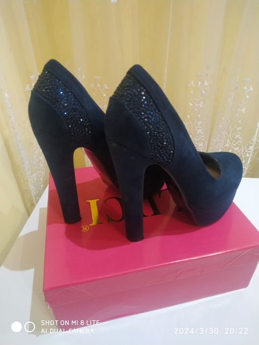 Туфлі жіночі в хорошому стані