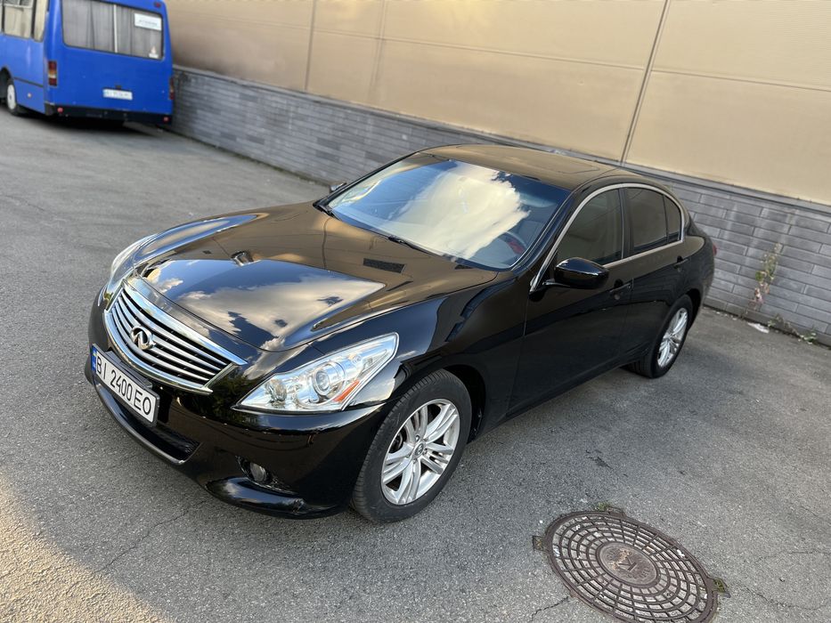 Infinity G25 2011 2.5 газ бензин
