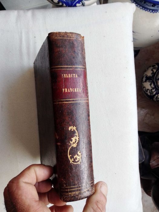 livro antigo frances selecta franceza de 1857