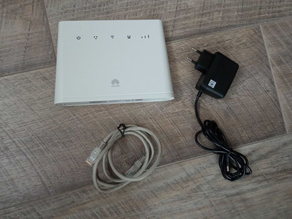 4G LTE Wi-Fi роутер Huawei B311-221