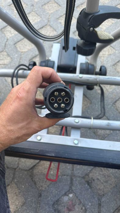 Sprzedam bagażnik rowerowy na hak na 2 rowery