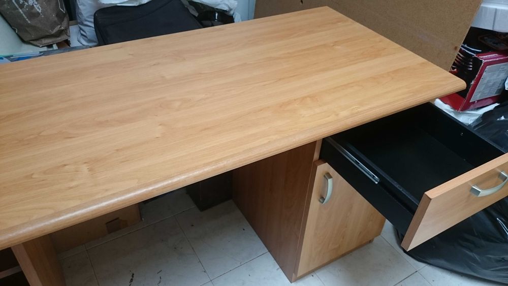 Brand-new wooden computer desk with cabinet and drawer64739502422915121