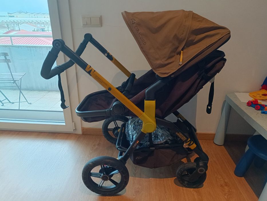 Carrinho de bebe Concord wanderer com conjunto de rodas extra428114753671680001