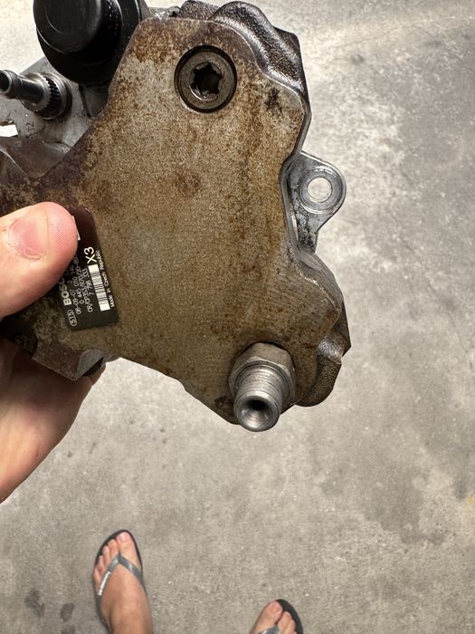 Bomba alta pressão Bmw 535D