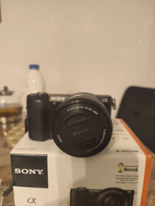 Sony Alpha A5000 + obiektyw 16–50 OSS + torba | stan bardzo dobry