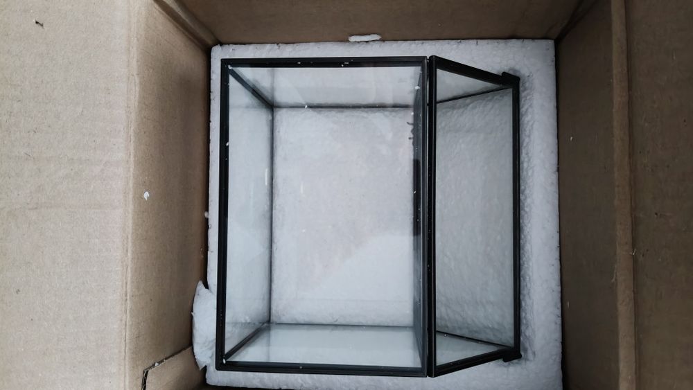 Szklane terrarium domek otwierane