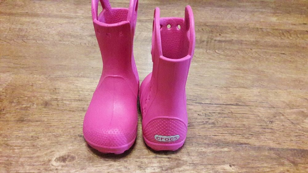 Супер теплые  и легкие сапожки KEEN waterproof для девочки