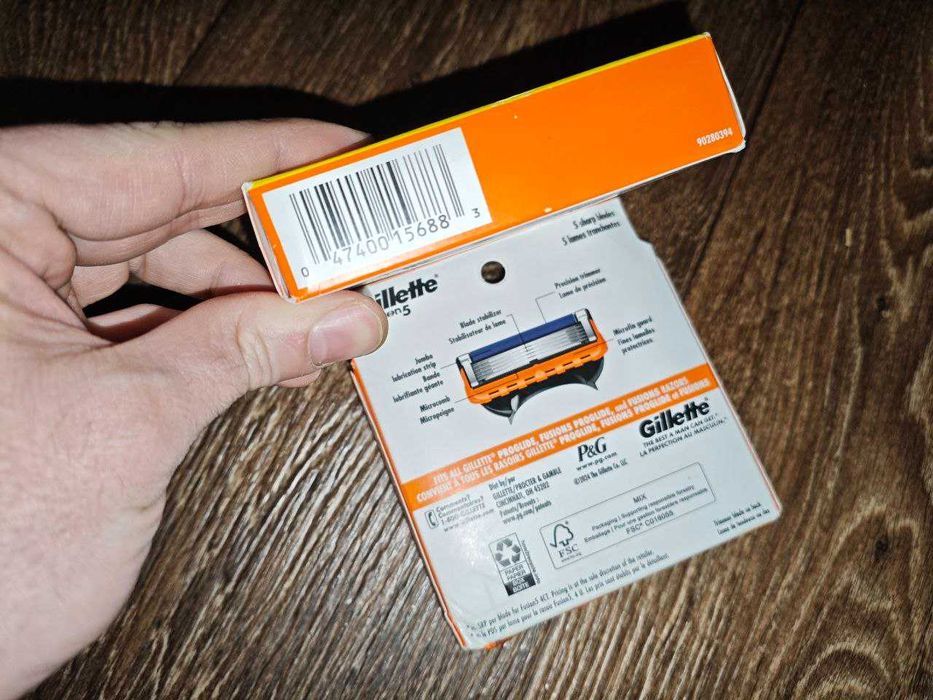 Gillette Fusion 8 картриджів