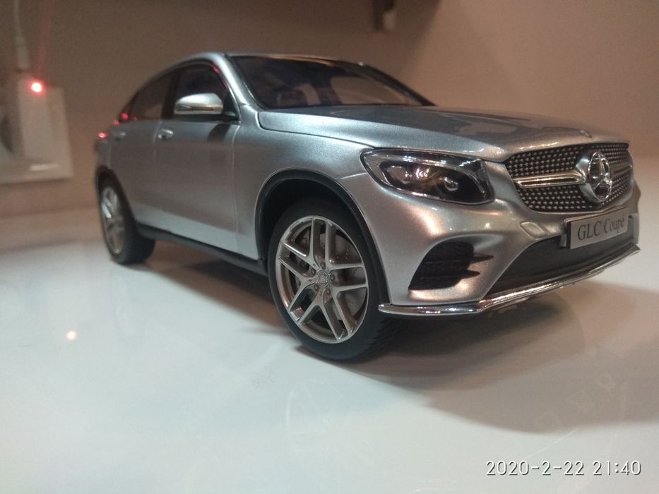 Мерседес Бенц GLC купе 1:18