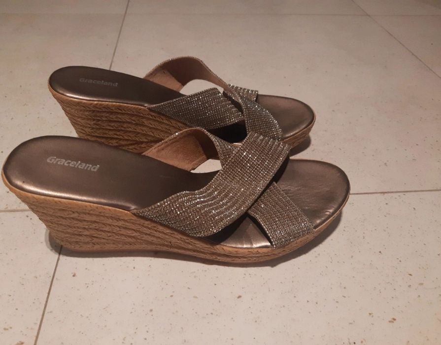 Koturny Graceland r.38