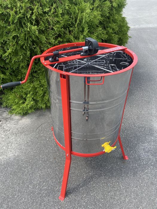 Медогонка 4 рамочна поворотна на підставці, нова