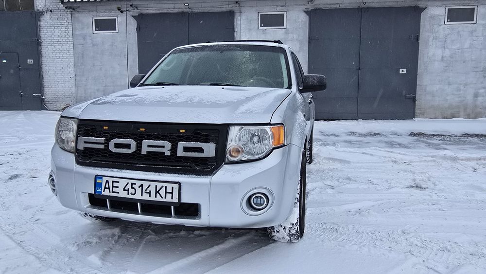 Продам Ford Escape 2010