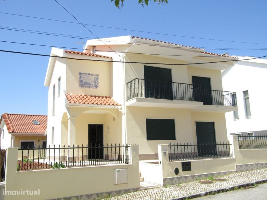 Casa Horizonte - Moradia espaçosa e com excelente exposição solar, ...
