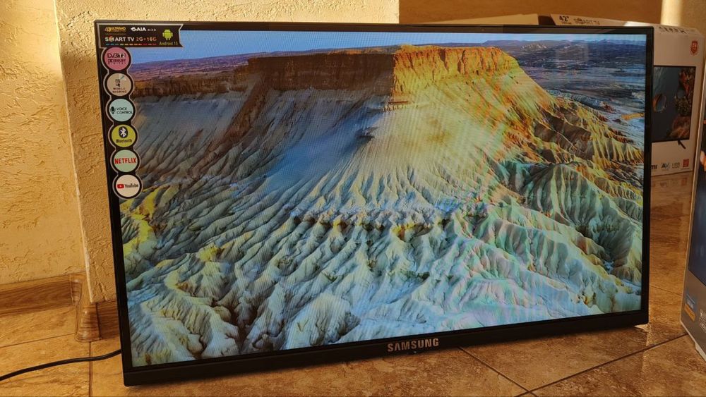 БЕЗ РАМОК Телевізор Samsung 4K Smart TV T2  55 50 45 42 34 32 24 22