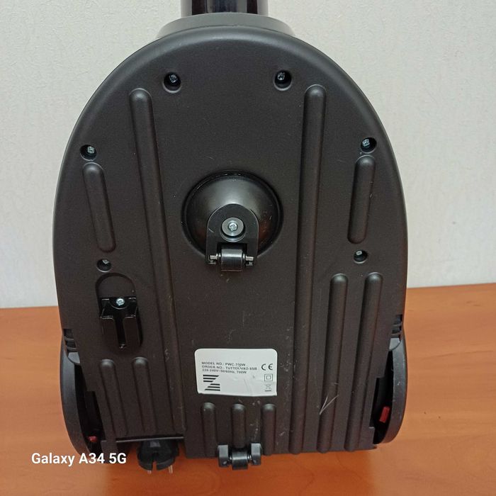 Пилосос Zepter PWC-700W