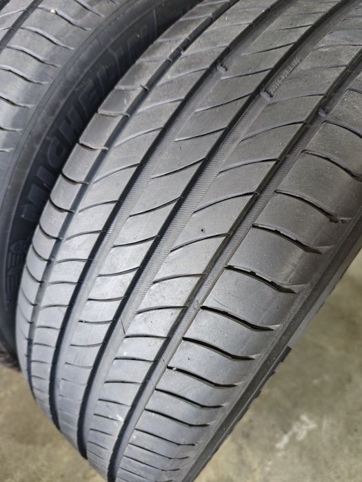 215/60/17 Michelin
