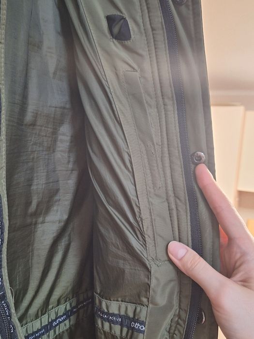 Чоловіча зимова спортивна куртка на кожен день Outhorn (L)