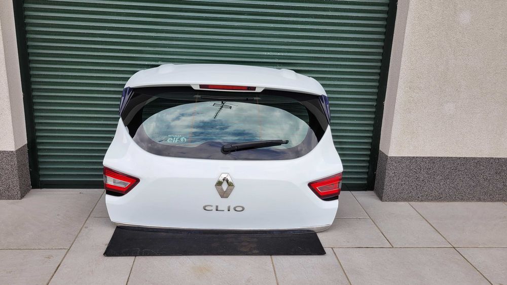 Renault clio IV 4 lift hatchback tylna klapa bagażnika tył OV 369 biała