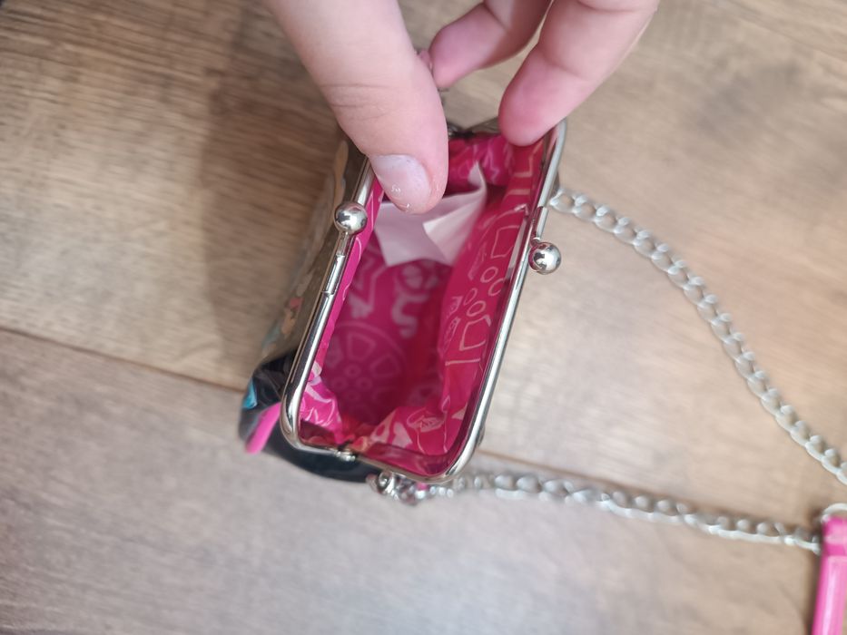 Mala/ carteira monster high e saco