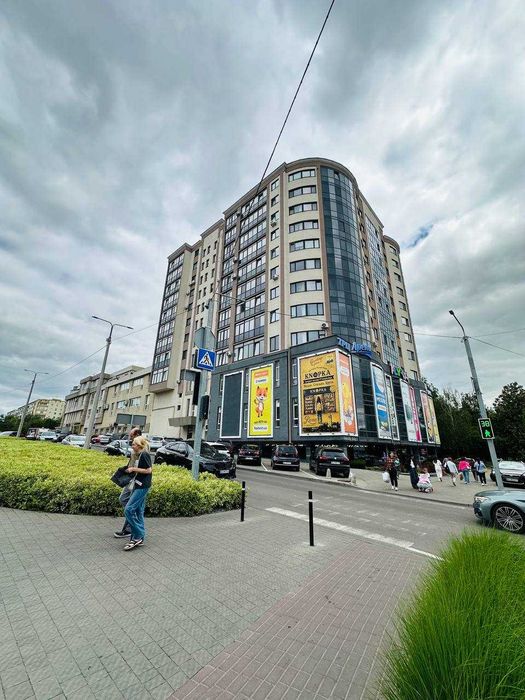 АВТОВОКЗАЛ 200м2 Здам Торгову площу в ТЦ Арена без плати КП