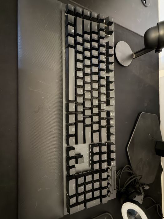 Monitor, Microfone, Rato, Teclado e Camera para computador