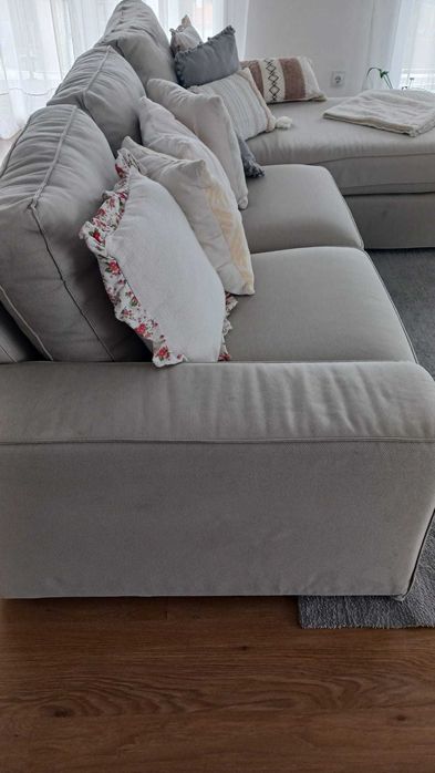 Sofa KIVIK 3 lugares com chaise longue