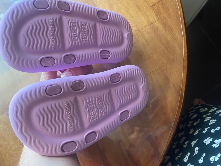 Босоніжки для дівчинки