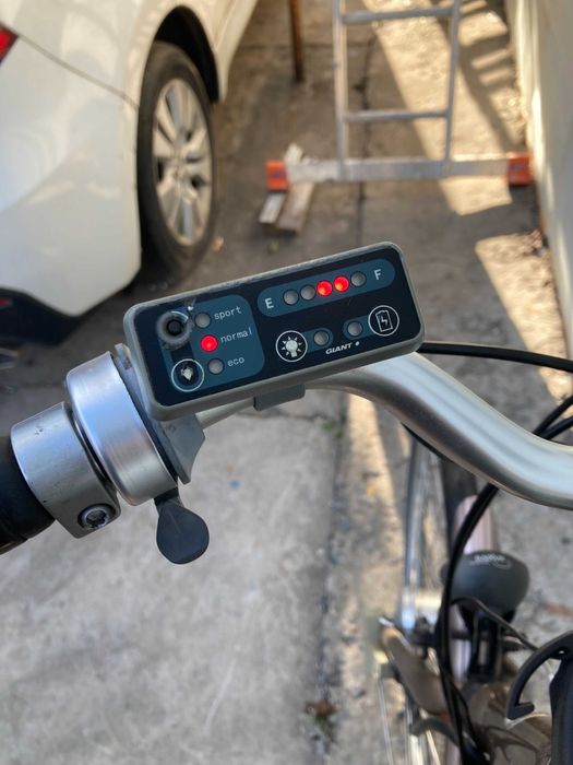 Робочий електровелосипед GIANT TWIST 28 колеса повний комплект