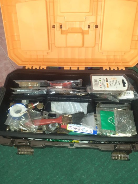 Toolbox475764403251466242