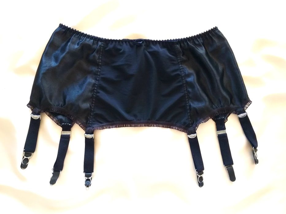 Ретро пояс для чулок на 6 железных пажах размер XL-XXL