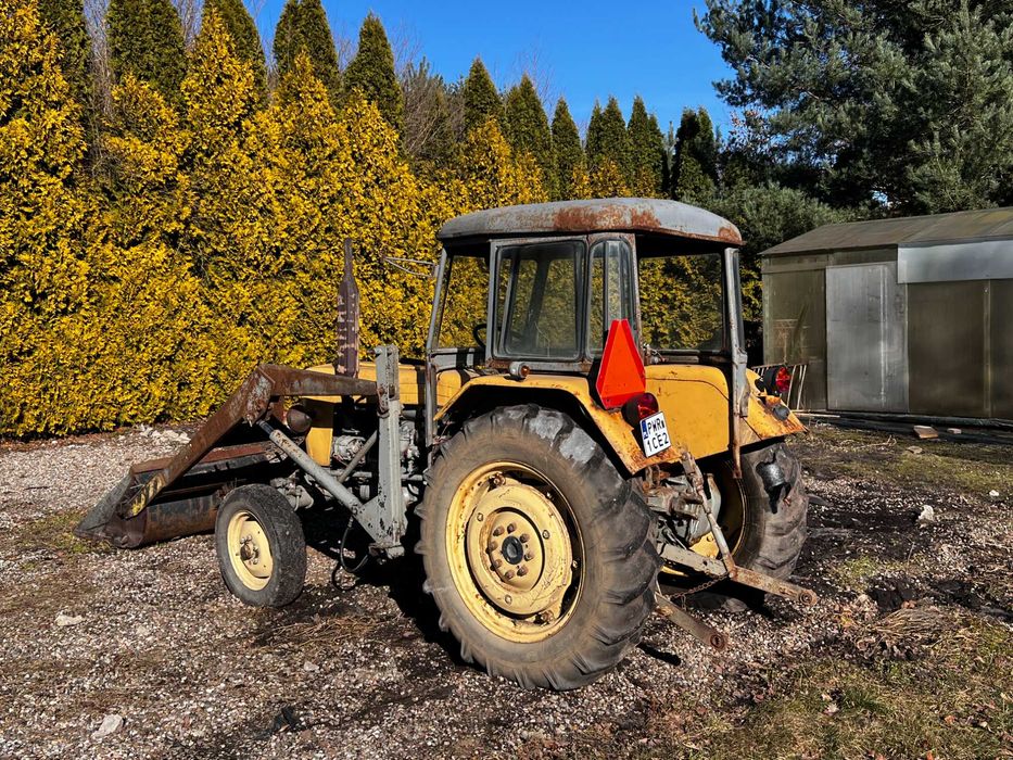 Ciągnik rolniczy Ursus C-330