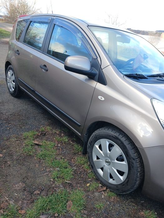 Нісан ноут 2012 р/в