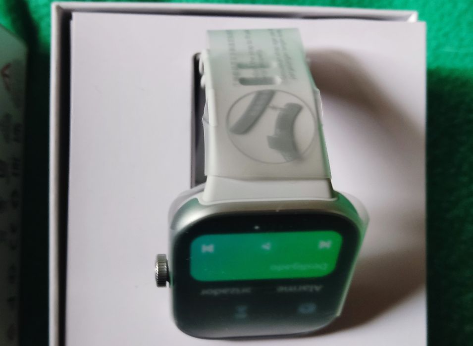 Smartwatch Xiaomi Redmi Watch 4, novo