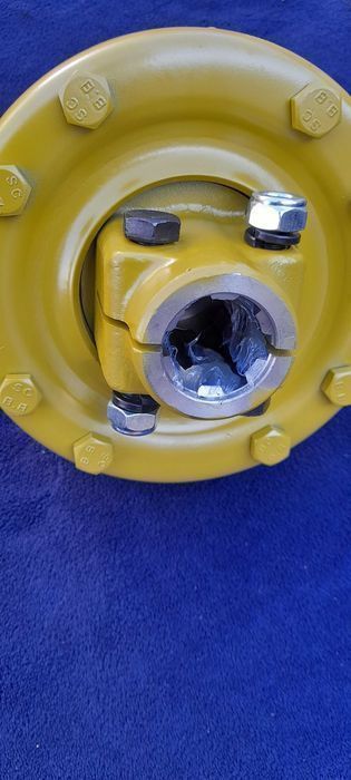 Sprzęgło cierne- 1200Nm-zastosowanie: rębak brona aktywna glebogryzark