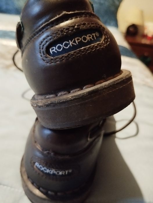 Sapatos rockport número 38 em ótimo estado.