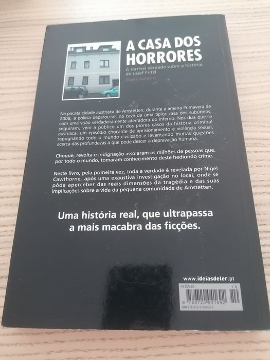 Livro A Casa dos Horrores - Nigel Cawthorne