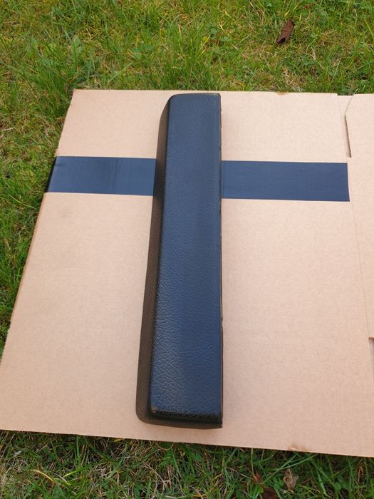 piórnik volvo 240 ,245