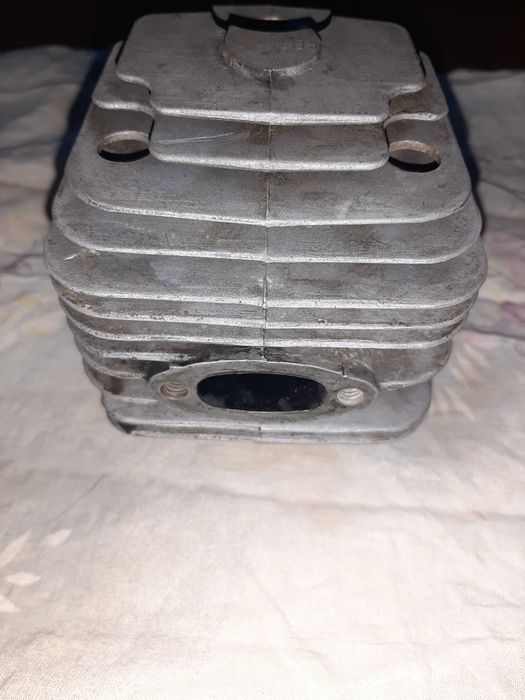 Cylindry i tłoki do dolpimy ps 180