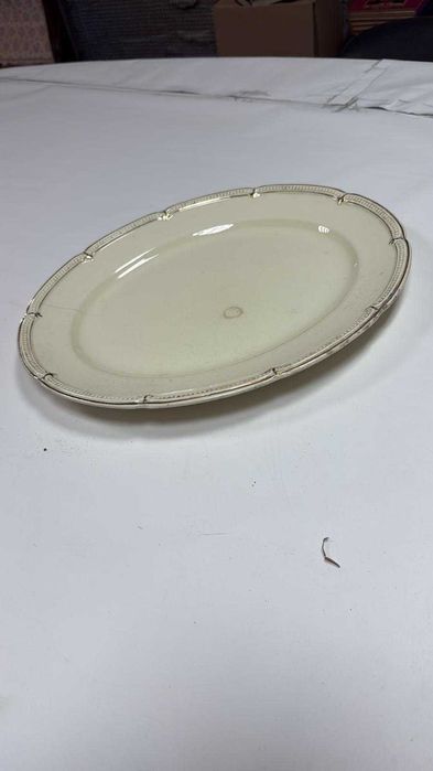 Prato antigo Sarreguemines France – faiança com bordo dourado